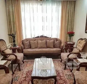 ۸۰متر جنت جنوبی/بدون پرتی /سالن پرده خور