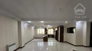 ۱۲۴ متری فول امکانات