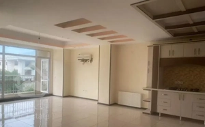 آپارتمان ۱۰۰متری طبقه ۴ویو دریا در بلوار طالقانی