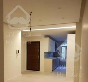 ۴۲متر/ پارکینگ انباری/ ابتدای محبوب مجاز شرقی