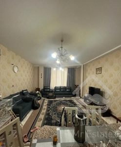 اپارتمان۱۴۰متر۳خواب/جنوبی روبه کوچه/تخلیه/خوش نقشه