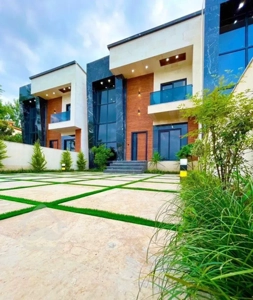 دوبلکس لاکچری با سند تکبرگ