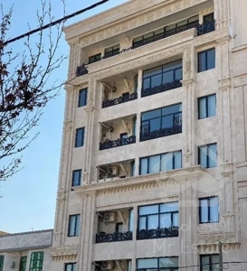 حاشیه بلوار رضوی/شکار منطقه/۱۴۰متری سه خوابه