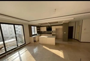 خرید و فروش ۱۱۲متر سالن پرده خور فول آلاله شرقیA-V