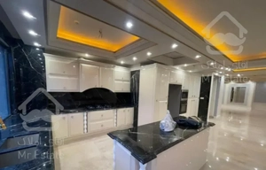 ۱۶۳ متر ۳ خوابه فول ۴ سال ساخت غربی های دوم