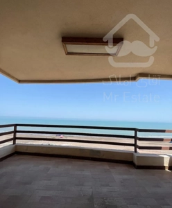 آپارتمان پلاک اول دریا ۱۶۰متری ۳خواب