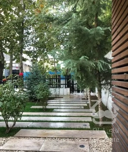 265 متر اقدسیه، گلستان شمالی ویو مشجر، تراس چیدمان