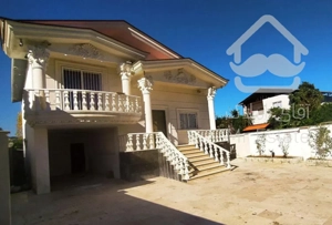 ویلا استخردار