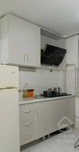 ۳۷ متر آپارتمان خوش نقشه چسب مترو کمیل دلالی