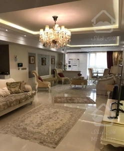 117 متر/فول امکانات/غرق نور