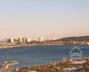 ۱۱۳ متر ویو ۲ جهت ابدی طبقه آخر