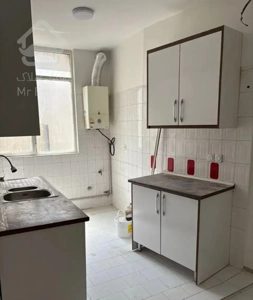 اپارتمان ۴۱متر با پارکینگ