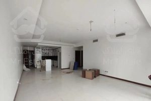 ۱۳۲ متر سه خواب تریتیوم بدون مشرف دریاچه چیتگر