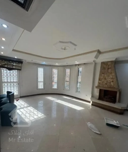 حکمت شرقی/ ۱۴۰متر۳خواب ۱خواب مستر/مشاعات آبی فعال