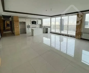 ۱۴۰متر آپارتمان/ ۳ خواب/ ویو کامل دریاچه