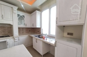 اختیاریه‌شمالی ۱۱۰متر دوخواب نوساز غرق نور