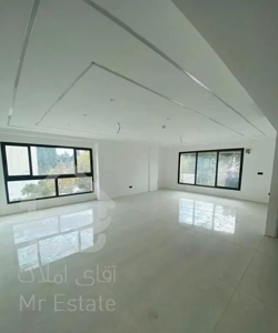 آپارتمان ۱۶۶ متری بعثت (سر دونبش)لوکس