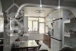 120متری    3خواب     فول امکانات     زرگنده