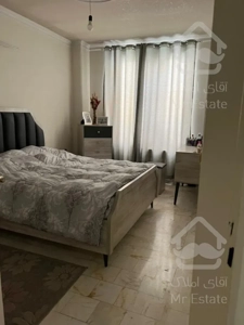 ۸۹ متر آپارتمان سعادت آباد