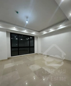 ۱۰۱متر/۲خواب/ظفر/نوساز/۲پارکینگ