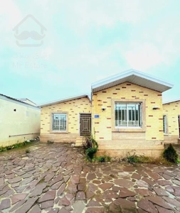 ویلا باغچه همکف 150 متری شهرک برند سند تک‌برگ