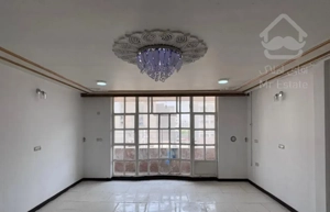واحد ۱۰۷ متری سالن رو به نما