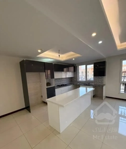 فرساد شرقی سرو ۱۰۷ متر ۶ ساله