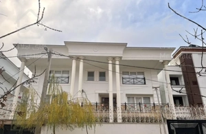 لواسان پرواز ٦٥٠ متر ویلا تریپلکس نوساز