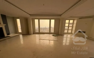 ۳۳۰ متر ۲۰ متر تراس با ویو بدون مشرف آجودانیه