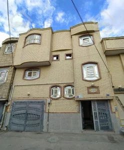 دو طبقه قانع