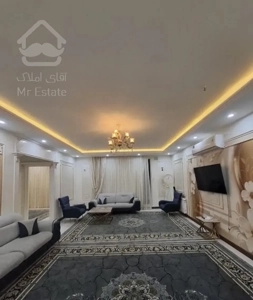 آپارتمان۱۰۰متر/سندآماده/چسبیده به حاشیه امامرضا