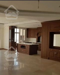 142متر کلید نخورده  تکواحد  رو به فضای سبز  ویودار