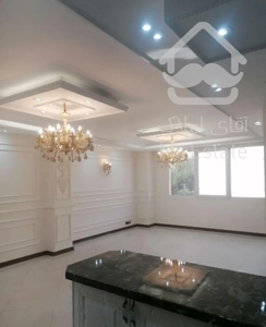 دو خواب،۹۲ متری،مشابه نوساز