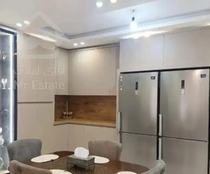 فروش آپارتمان ۱۳۰متر هراز پایین قائم دسترسی آسان