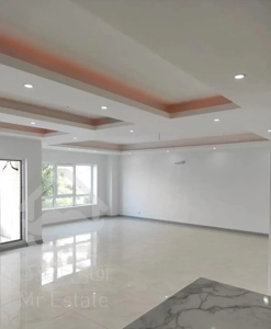 آپارتمان نوساز در بلوار ساحلی
