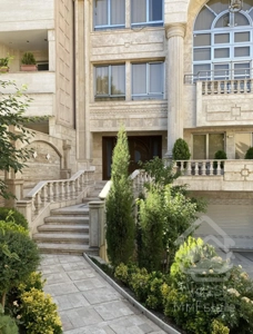 ۲۴۰ متر غرق در نور/تراس چینشی/نیاوران،گل سنگ