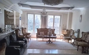 آپارتمان ۱۲۰ متر ۳ خواب سالن پرده خور