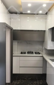 آپارتمان ۶۰ متر یک خوابه، ظفر،۲ پارکینگ سندی