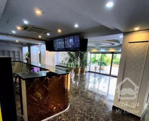 آپارتمال ۲۲۰ متری