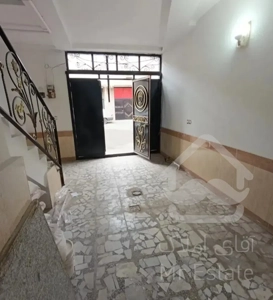 فروش واحد طبقه اول تک سقف ۶۵ متری