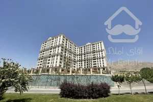 ۱۱۳متردر برج کم واحد/طبقه اول/فضای سبز اختصاصی