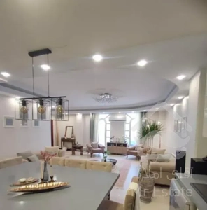 ۸۵متر/سالن پرده خور/فول امکانات/شمال کیا کنصوری