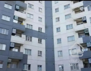 اپارتمان 100متری/کلید نخورده/مجتمع ستایش