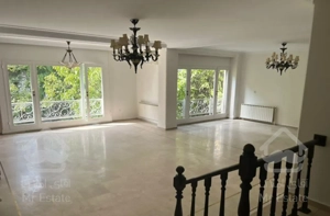 آپارتمان اقدسیه گلستان شمالی ۲۰۰ متری ۳ خوابه