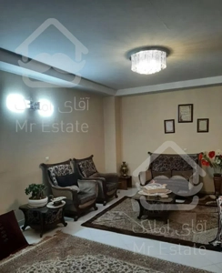 آپارتمان دوخوابه.شهرک نگین غرب