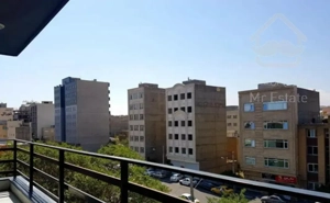 آپارتمان با سند خدماتی بر خیابان