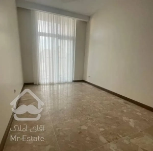 80متر دو خواب گلها ویو دار