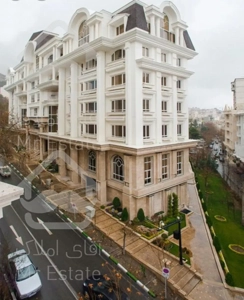 آپارتمان 107 متری دو خوابه /باغ حوض