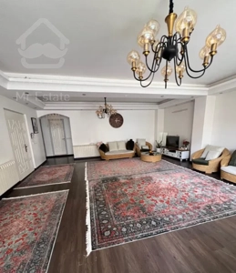 آپارتمان ۱۳۵متری کمربندی غربی سه طبقه تکواحدی