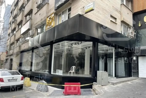 مغازه ۱۵۰ متری با ۱۵۰ متر انبار اختصاصی زعفرانیه